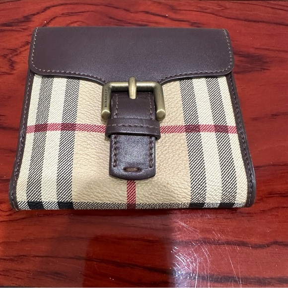 Burberry Brown and Cream Checkered Compact Wallet - Like New - Picture 1 of 4